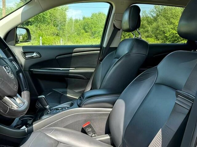 Чорний Додж Джорні, об'ємом двигуна 3.6 л та пробігом 38 тис. км за 4500 $, фото 8 на Automoto.ua