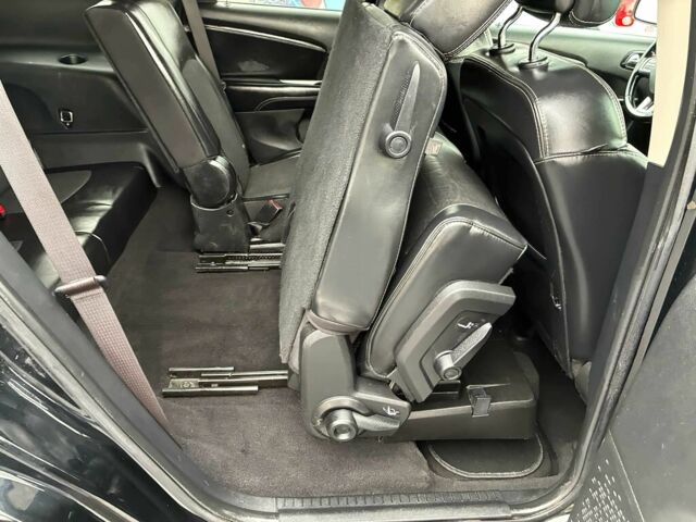 Черный Додж Джорни, объемом двигателя 3.6 л и пробегом 41 тыс. км за 3800 $, фото 9 на Automoto.ua