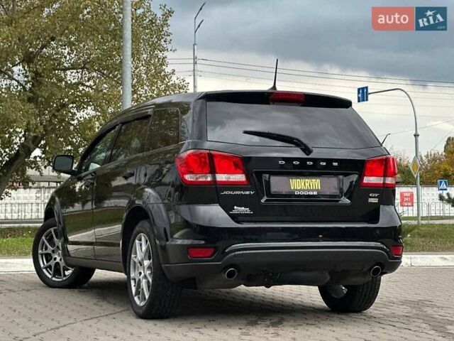 Чорний Додж Джорні, об'ємом двигуна 3.6 л та пробігом 218 тис. км за 15350 $, фото 2 на Automoto.ua