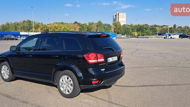 Черный Додж Джорни, объемом двигателя 2.4 л и пробегом 96 тыс. км за 12300 $, фото 5 на Automoto.ua