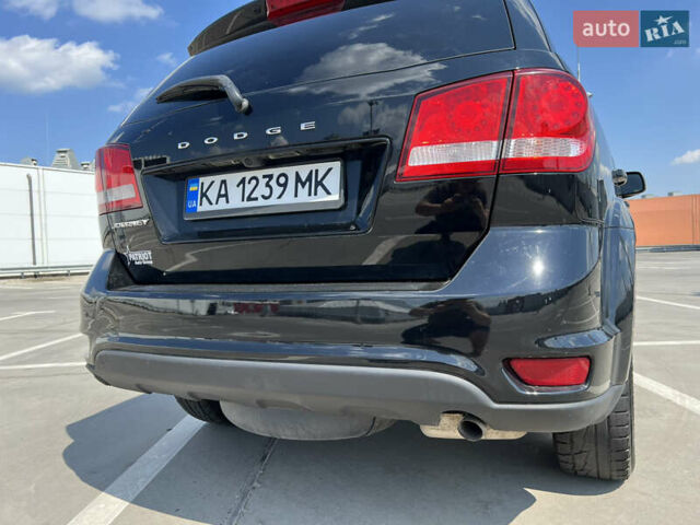 Черный Додж Джорни, объемом двигателя 2.36 л и пробегом 48 тыс. км за 14000 $, фото 20 на Automoto.ua