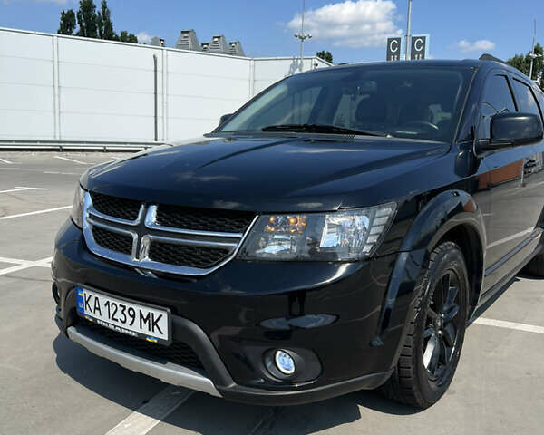 Черный Додж Джорни, объемом двигателя 2.36 л и пробегом 48 тыс. км за 14000 $, фото 11 на Automoto.ua