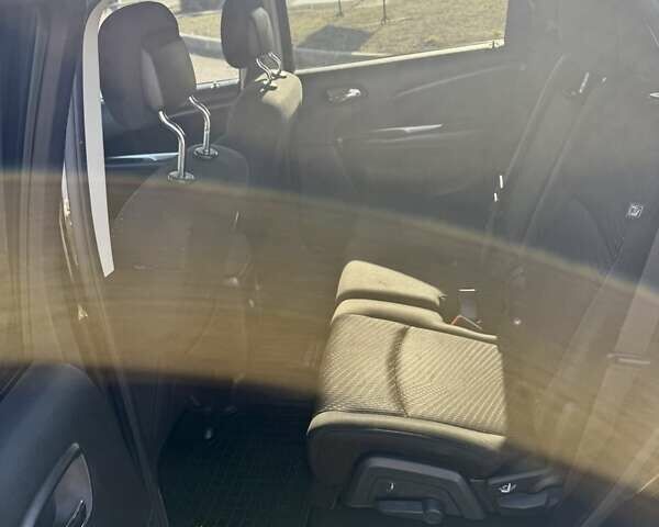 Чорний Додж Джорні, об'ємом двигуна 2.4 л та пробігом 196 тис. км за 10400 $, фото 11 на Automoto.ua