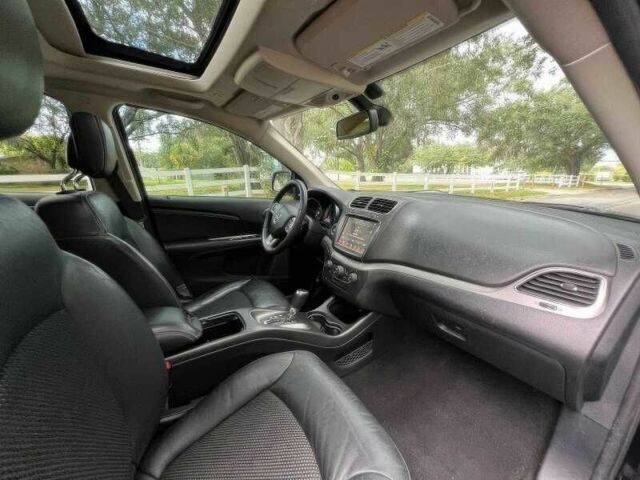 Черный Додж Джорни, объемом двигателя 3.6 л и пробегом 98 тыс. км за 9000 $, фото 11 на Automoto.ua