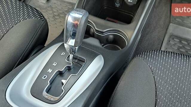 Черный Додж Джорни, объемом двигателя 2.4 л и пробегом 96 тыс. км за 12300 $, фото 20 на Automoto.ua