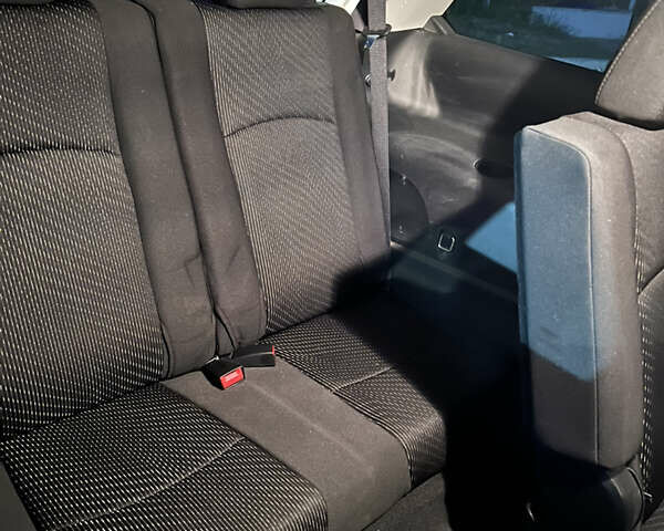 Черный Додж Джорни, объемом двигателя 2.36 л и пробегом 48 тыс. км за 14000 $, фото 40 на Automoto.ua