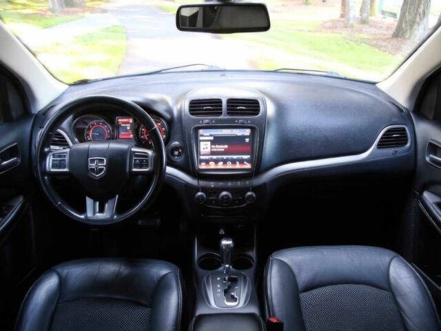 Чорний Додж Джорні, об'ємом двигуна 3.6 л та пробігом 38 тис. км за 7600 $, фото 11 на Automoto.ua