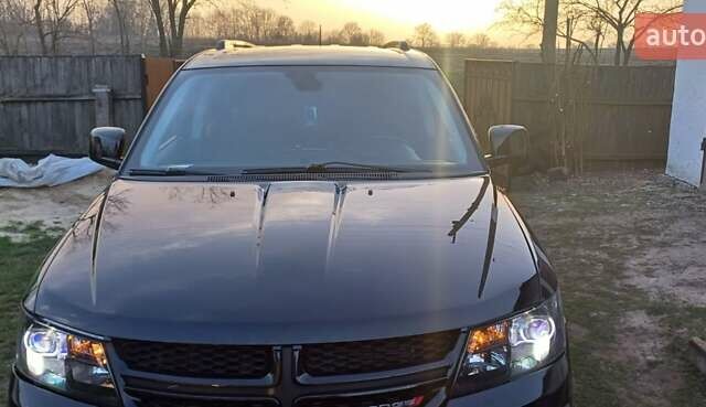 Чорний Додж Джорні, об'ємом двигуна 2.36 л та пробігом 68 тис. км за 15800 $, фото 6 на Automoto.ua