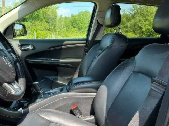 Черный Додж Джорни, объемом двигателя 3.6 л и пробегом 36 тыс. км за 8900 $, фото 8 на Automoto.ua