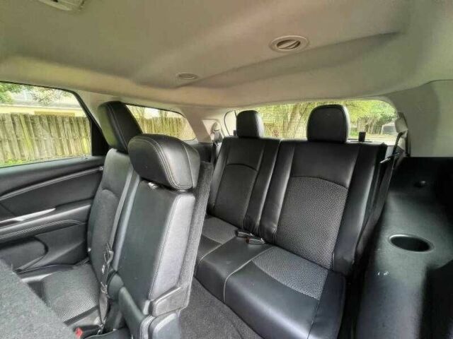 Черный Додж Джорни, объемом двигателя 3.6 л и пробегом 98 тыс. км за 9000 $, фото 10 на Automoto.ua