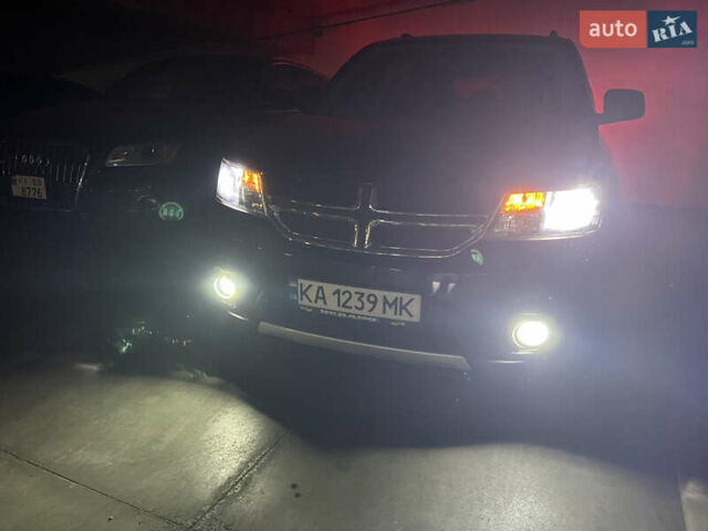 Черный Додж Джорни, объемом двигателя 2.36 л и пробегом 48 тыс. км за 14000 $, фото 37 на Automoto.ua