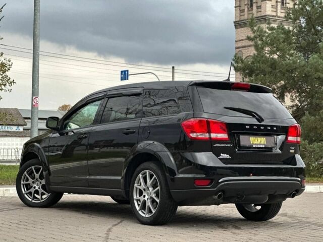 Чорний Додж Джорні, об'ємом двигуна 3.6 л та пробігом 218 тис. км за 15350 $, фото 5 на Automoto.ua
