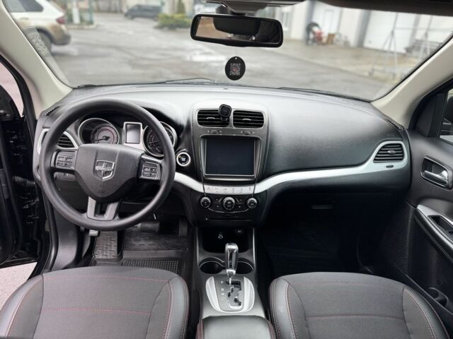 Чорний Додж Джорні, об'ємом двигуна 2.4 л та пробігом 155 тис. км за 15500 $, фото 7 на Automoto.ua