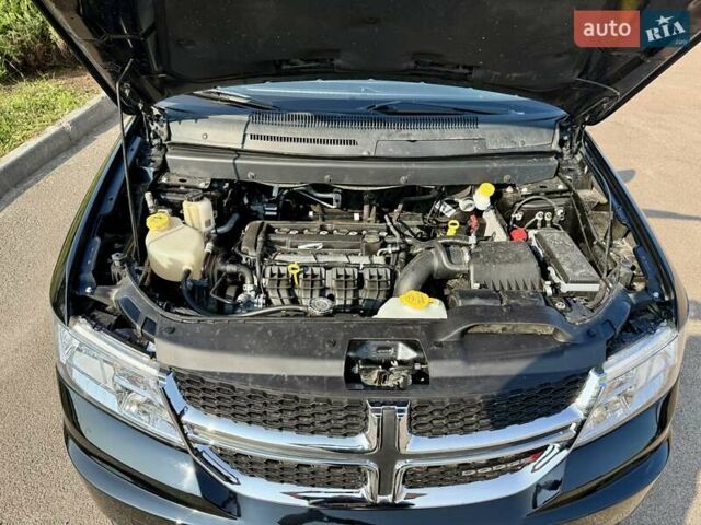 Черный Додж Джорни, объемом двигателя 2.36 л и пробегом 179 тыс. км за 10950 $, фото 15 на Automoto.ua