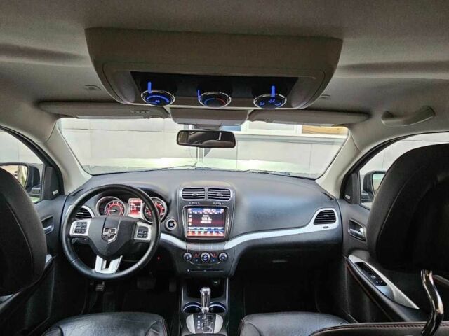 Чорний Додж Джорні, об'ємом двигуна 3.6 л та пробігом 112 тис. км за 16300 $, фото 6 на Automoto.ua