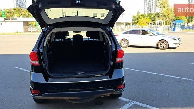 Черный Додж Джорни, объемом двигателя 2.4 л и пробегом 96 тыс. км за 12300 $, фото 26 на Automoto.ua