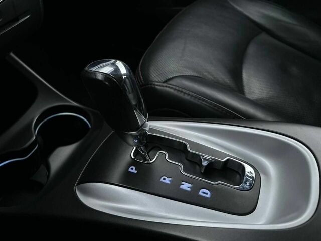 Чорний Додж Джорні, об'ємом двигуна 3.6 л та пробігом 218 тис. км за 15350 $, фото 22 на Automoto.ua