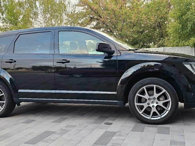 Чорний Додж Джорні, об'ємом двигуна 3.6 л та пробігом 112 тис. км за 16300 $, фото 5 на Automoto.ua