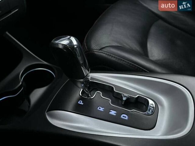 Чорний Додж Джорні, об'ємом двигуна 3.6 л та пробігом 218 тис. км за 15350 $, фото 17 на Automoto.ua