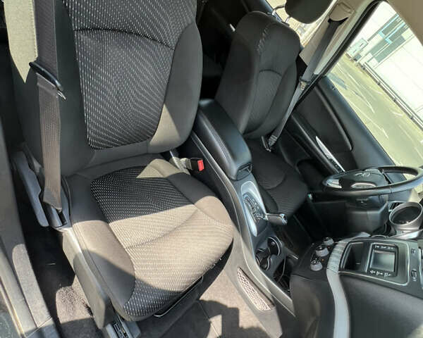 Черный Додж Джорни, объемом двигателя 2.36 л и пробегом 48 тыс. км за 14000 $, фото 29 на Automoto.ua