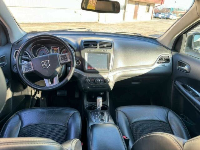 Черный Додж Джорни, объемом двигателя 2.4 л и пробегом 35 тыс. км за 10900 $, фото 6 на Automoto.ua