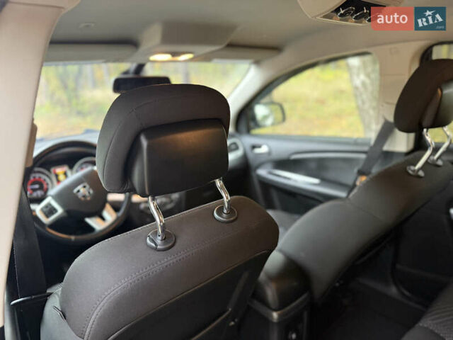 Додж Джорни 2020 в Чернигове на Automoto.ua Черный Додж Джорни, объемом двигателя 2.36 л и пробегом 100 тыс. км за 13000 $, фото 5 на Automoto.ua