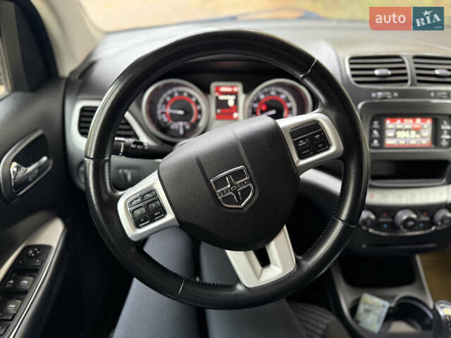 Додж Джорни 2020 в Чернигове на Automoto.ua Черный Додж Джорни, объемом двигателя 2.36 л и пробегом 100 тыс. км за 13000 $, фото 10 на Automoto.ua