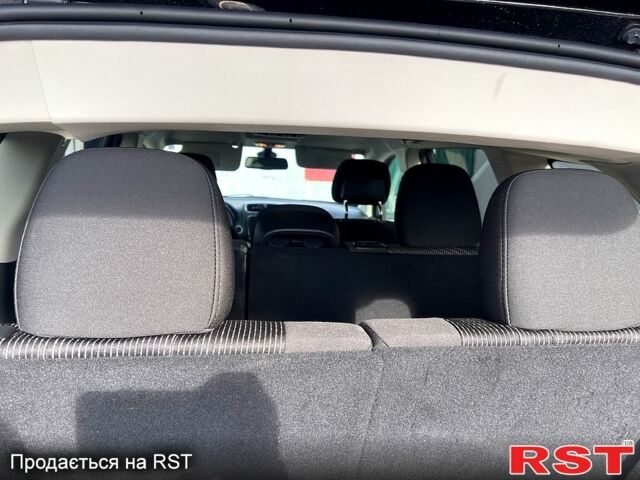 Черный Додж Джорни, объемом двигателя 2.4 л и пробегом 69 тыс. км за 13300 $, фото 7 на Automoto.ua