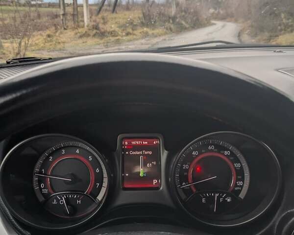 Чорний Додж Джорні, об'ємом двигуна 2.4 л та пробігом 167 тис. км за 12900 $, фото 9 на Automoto.ua