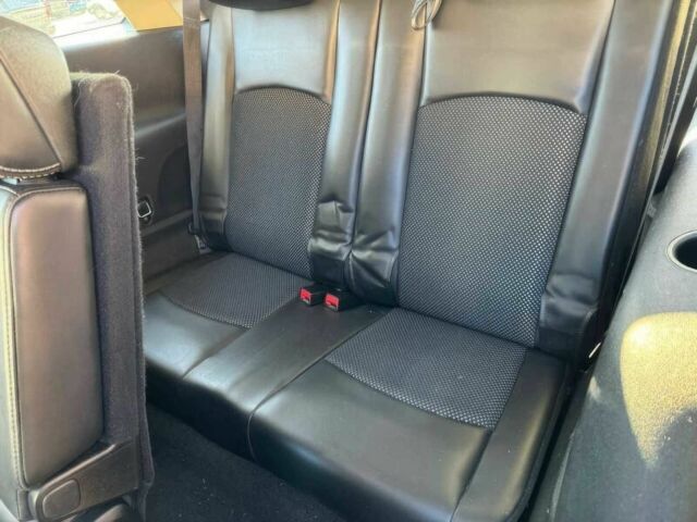 Черный Додж Джорни, объемом двигателя 2.4 л и пробегом 35 тыс. км за 10900 $, фото 10 на Automoto.ua