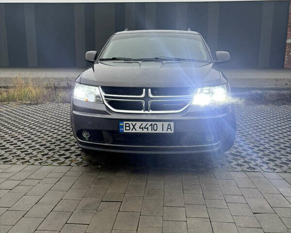 Коричневый Додж Джорни, объемом двигателя 2.36 л и пробегом 186 тыс. км за 10200 $, фото 8 на Automoto.ua