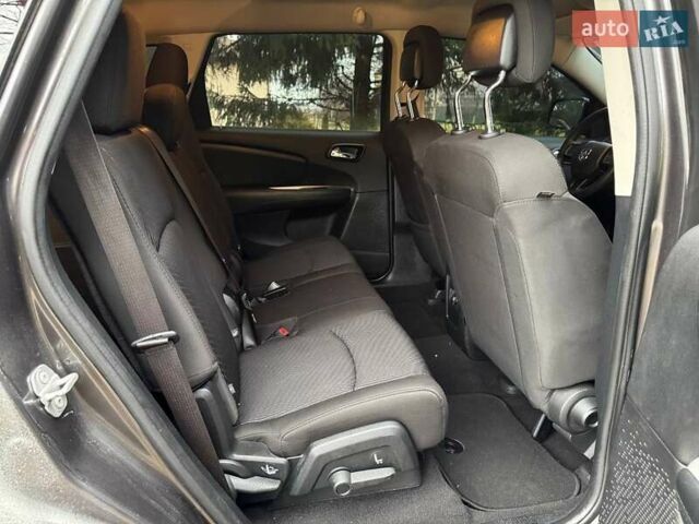 Коричневый Додж Джорни, объемом двигателя 2.36 л и пробегом 150 тыс. км за 9700 $, фото 19 на Automoto.ua