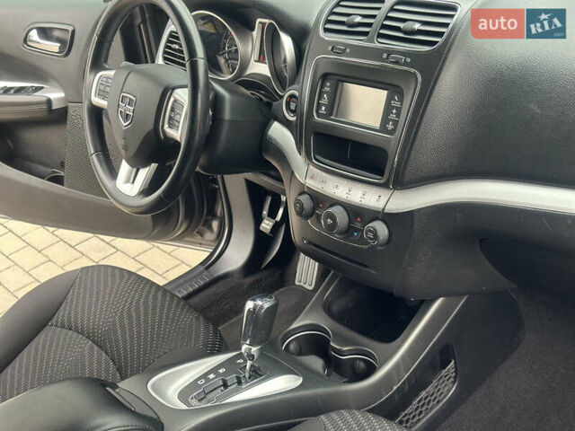 Коричневый Додж Джорни, объемом двигателя 2.4 л и пробегом 189 тыс. км за 11500 $, фото 19 на Automoto.ua