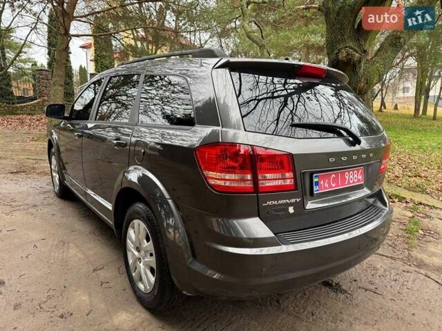 Коричневый Додж Джорни, объемом двигателя 2.36 л и пробегом 150 тыс. км за 9700 $, фото 7 на Automoto.ua