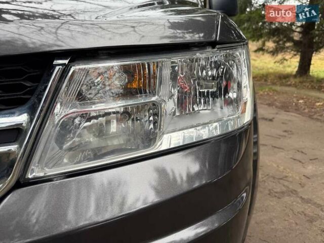 Коричневый Додж Джорни, объемом двигателя 2.36 л и пробегом 150 тыс. км за 9700 $, фото 13 на Automoto.ua