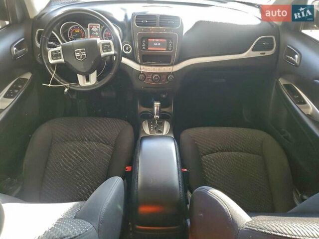 Коричневый Додж Джорни, объемом двигателя 2.36 л и пробегом 152 тыс. км за 1200 $, фото 7 на Automoto.ua