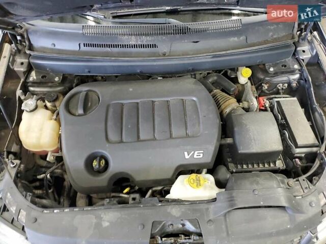 Коричневый Додж Джорни, объемом двигателя 3.6 л и пробегом 132 тыс. км за 1800 $, фото 11 на Automoto.ua