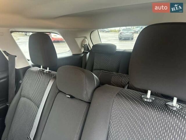 Коричневый Додж Джорни, объемом двигателя 2.4 л и пробегом 114 тыс. км за 12900 $, фото 4 на Automoto.ua