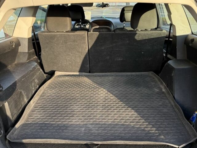 Красный Додж Джорни, объемом двигателя 2.4 л и пробегом 285 тыс. км за 7700 $, фото 15 на Automoto.ua