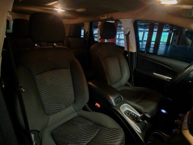 Червоний Додж Джорні, об'ємом двигуна 2.4 л та пробігом 92 тис. км за 12025 $, фото 23 на Automoto.ua