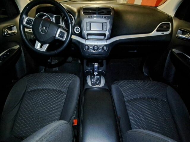 Червоний Додж Джорні, об'ємом двигуна 2.4 л та пробігом 92 тис. км за 12025 $, фото 9 на Automoto.ua