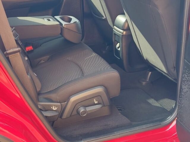 Красный Додж Джорни, объемом двигателя 2.4 л и пробегом 60 тыс. км за 12500 $, фото 6 на Automoto.ua