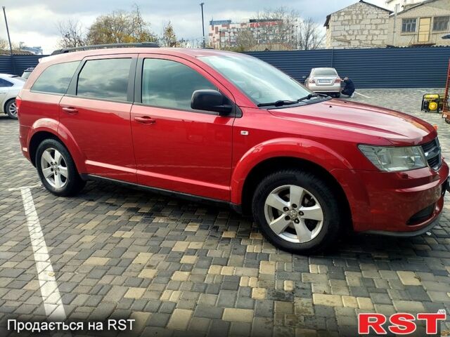 Красный Додж Джорни, объемом двигателя 2 л и пробегом 271 тыс. км за 5000 $, фото 1 на Automoto.ua