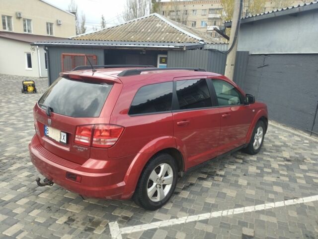 Красный Додж Джорни, объемом двигателя 2 л и пробегом 271 тыс. км за 5000 $, фото 3 на Automoto.ua