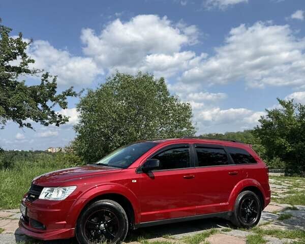 Червоний Додж Джорні, об'ємом двигуна 1.97 л та пробігом 330 тис. км за 10500 $, фото 5 на Automoto.ua