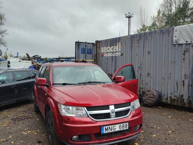 Червоний Додж Джорні, об'ємом двигуна 2 л та пробігом 218 тис. км за 5223 $, фото 4 на Automoto.ua