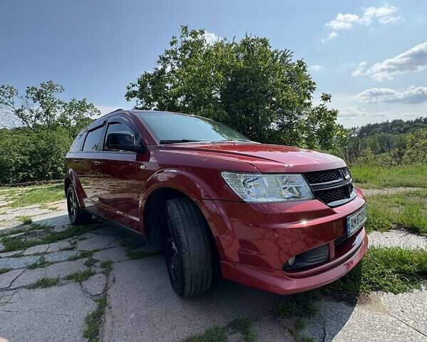 Червоний Додж Джорні, об'ємом двигуна 1.97 л та пробігом 330 тис. км за 10500 $, фото 8 на Automoto.ua