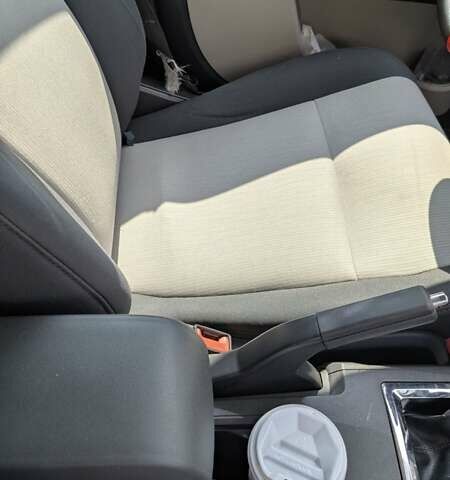 Червоний Додж Джорні, об'ємом двигуна 1.97 л та пробігом 330 тис. км за 10500 $, фото 22 на Automoto.ua