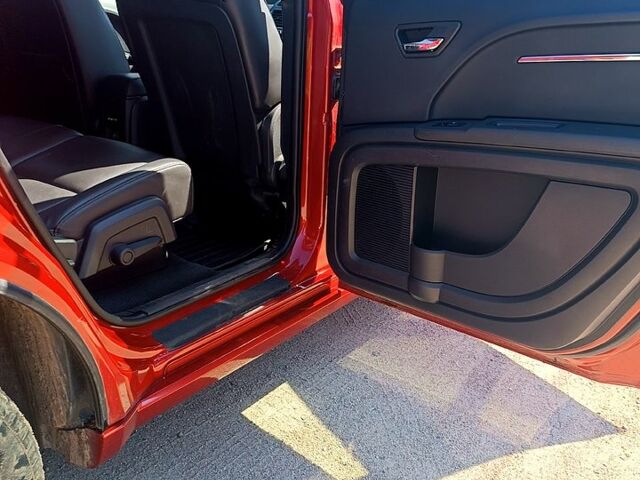 Красный Додж Джорни, объемом двигателя 2 л и пробегом 161 тыс. км за 10000 $, фото 6 на Automoto.ua