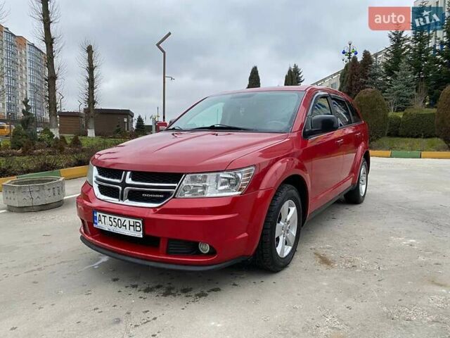Красный Додж Джорни, объемом двигателя 2.36 л и пробегом 194 тыс. км за 7900 $, фото 3 на Automoto.ua